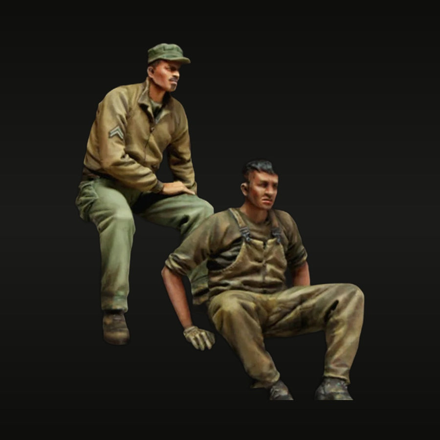 WWII US Tank Crew Two Soldiers Seated 1/35 Resin Figure Set - unpainted resin model kit