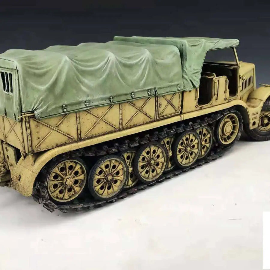 WWII German FAMO 18T Halftrack Transport Truck 1/35 Resin Vehicle Kit - resin model view 2