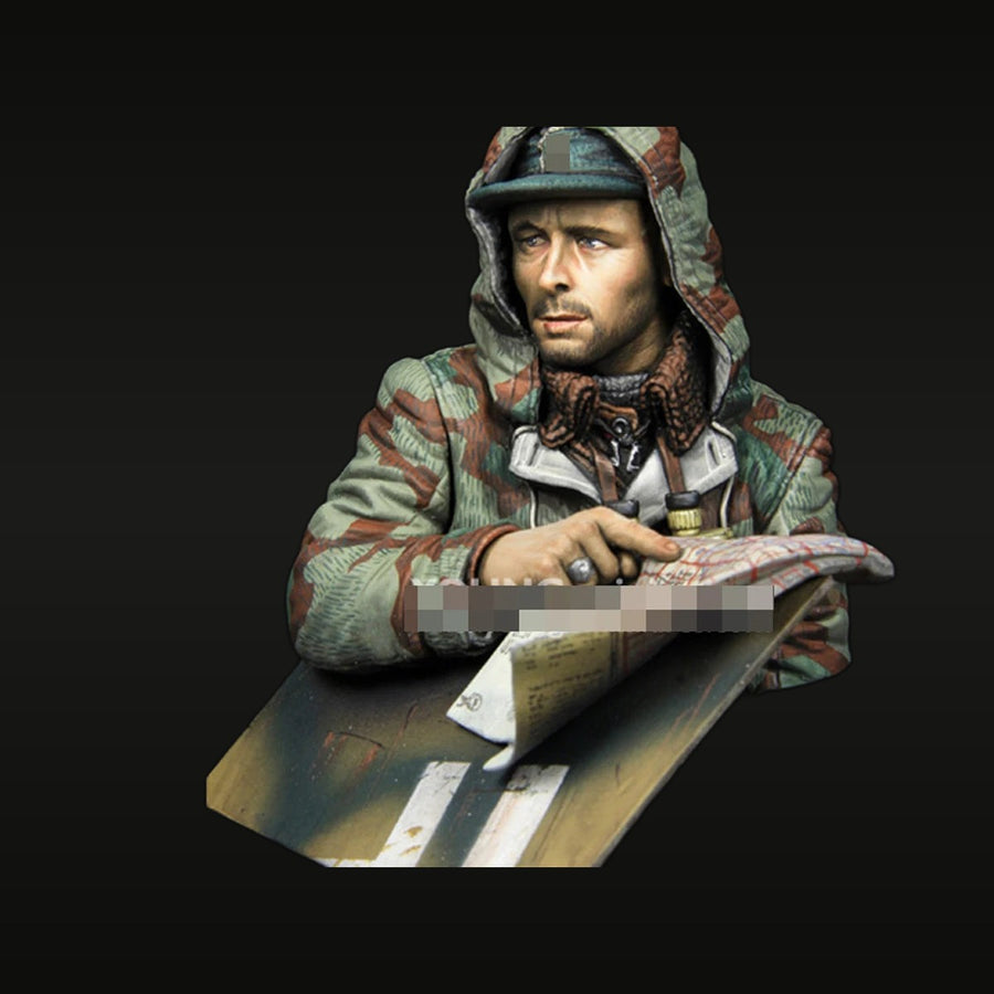 WWII German Fallschirmjäger Splinter Camo 1/10 Resin Bust - unpainted resin model kit