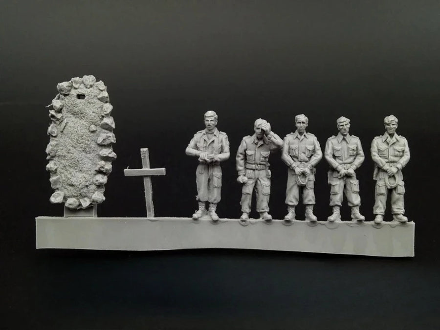 1/72 Scale Diecast Resin Figure Model Kit WWII Funeral of Fallen British Soldier 5 Figures Unpainted