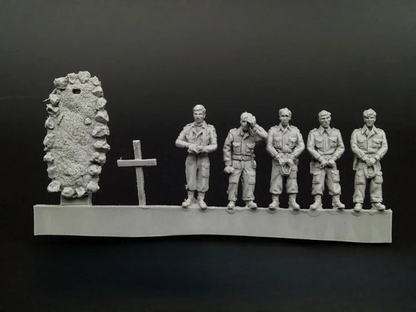 WWII British Funeral Ceremony 5-Figure Diorama Set 1/72 Resin