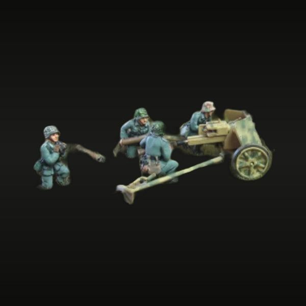 WWII German Anti-Tank Gun with Crew 1/72 Resin Figure Kit