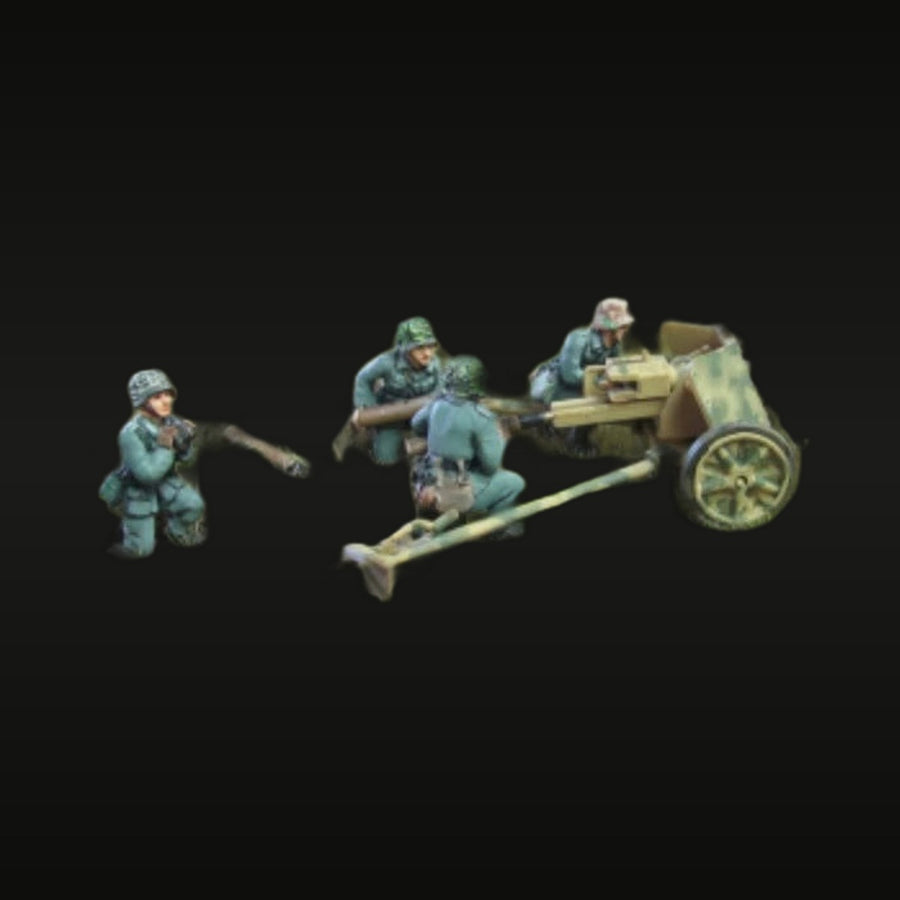 WWII German Anti-Tank Gun with Crew 1/72 Resin Figure Kit - unpainted resin model kit
