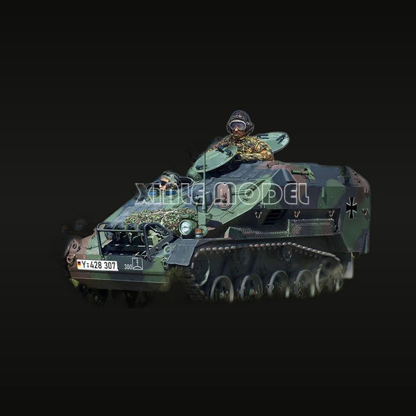 Modern German Fuchs APC with Mounted Crew 1/35 Resin Diorama Kit
