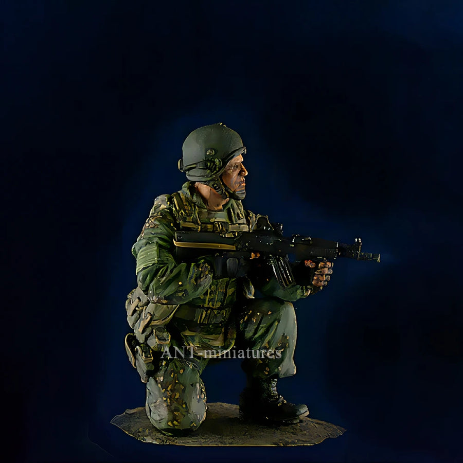 1/35 Resin Figure Unpainted Model Kit, WWII Soldier, Unassembled and Unpainted GK