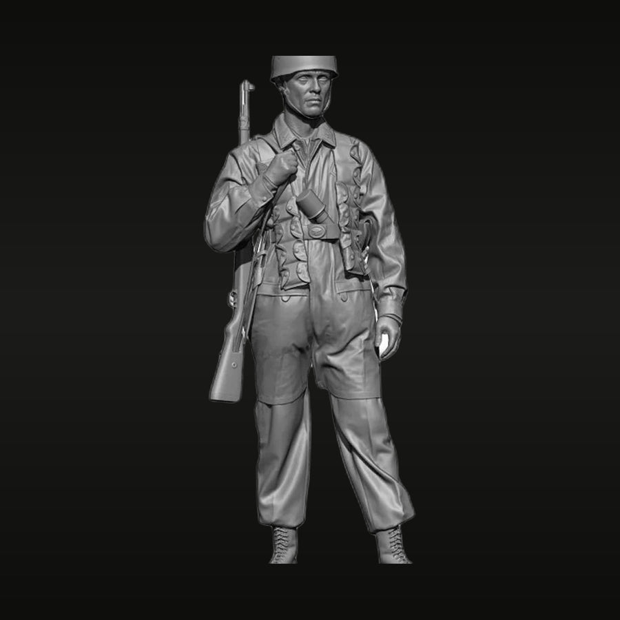 WWII American Soldier with M1 Garand 1/16 Resin Figure Kit - unpainted resin model kit