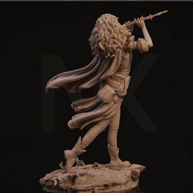 Rik The Bard with Flute 1/24 Resin Figure Kit - resin model view 4