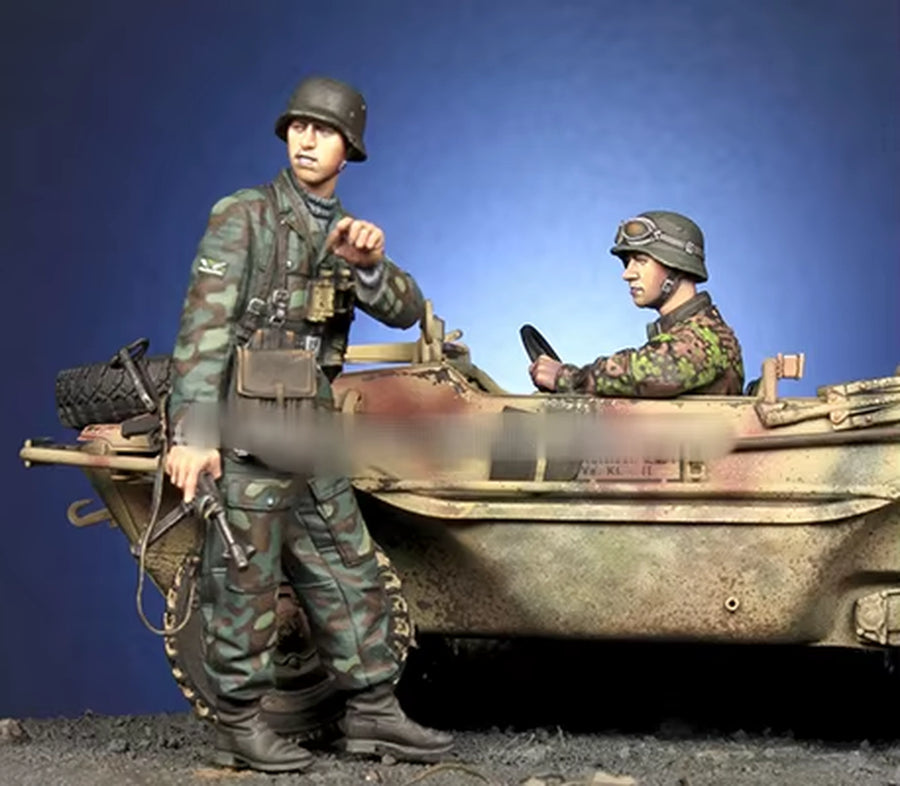 WWII German Panzerfaust Operator 1/35 Resin Figure Kit - resin model view 2