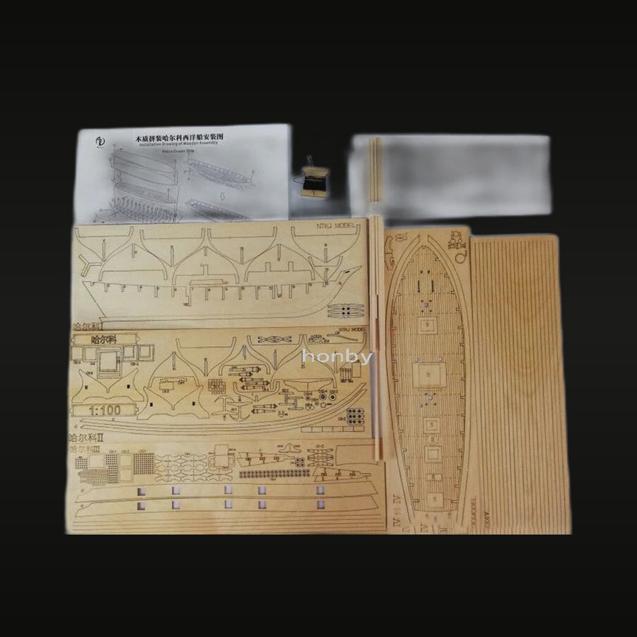 Halcon Wooden Sailing Ship 1/100 Scale Resin Model Kit - unpainted resin model kit
