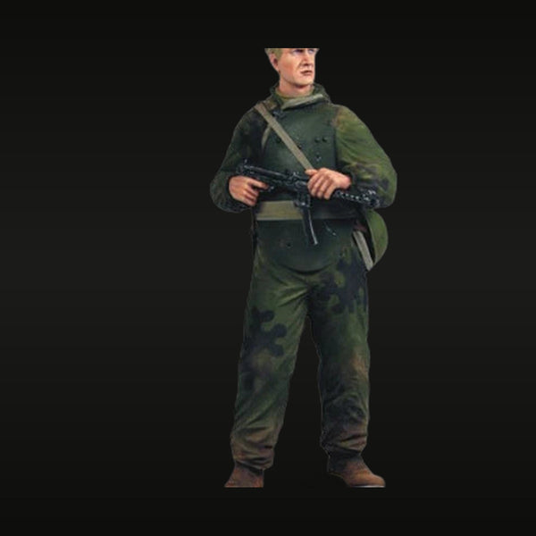 WWII German Waffen-SS Soldier with MP40 1/16 Resin Figure