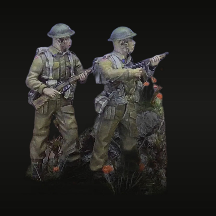 WWII British Infantry with Lee-Enfield Rifles 1/35 Resin Figure Set - unpainted resin model kit