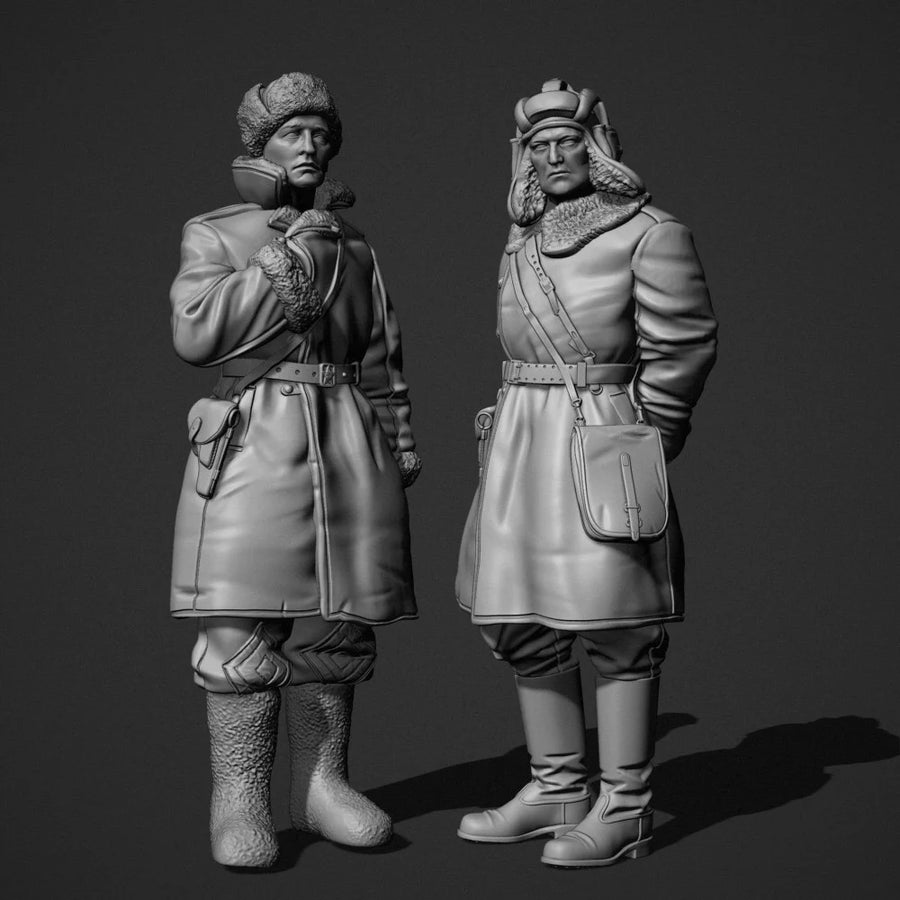 1/35 Resin Model Figure ，Soviet Union Soviet Tank Officers in Sheepskin Coat Set , Unassembled and Unpainted Kit