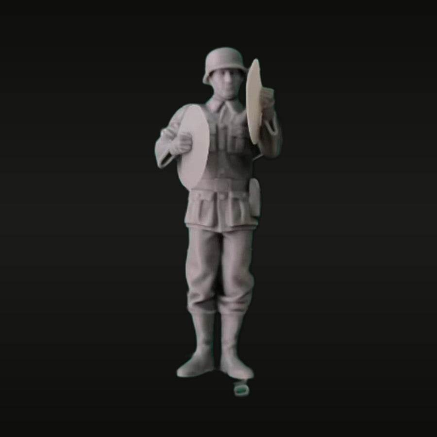 WWII German Musician Cymbals Player 1/35 Resin Figure Kit - unpainted resin model kit