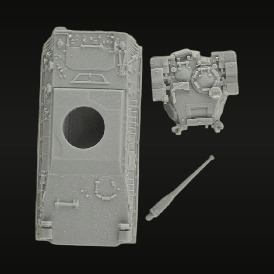 Modern Italian Wheeled IFV 1/144 Scale Resin Vehicle Kit - unpainted resin model kit