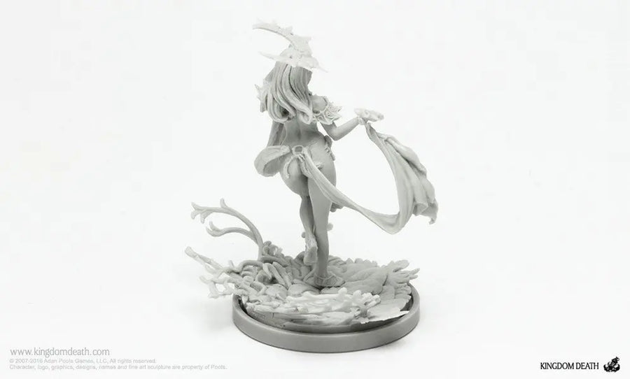 Fantasy Female Elf Sorceress with Staff and Flowing Robes 28mm Resin Figure Kit - resin model view 2