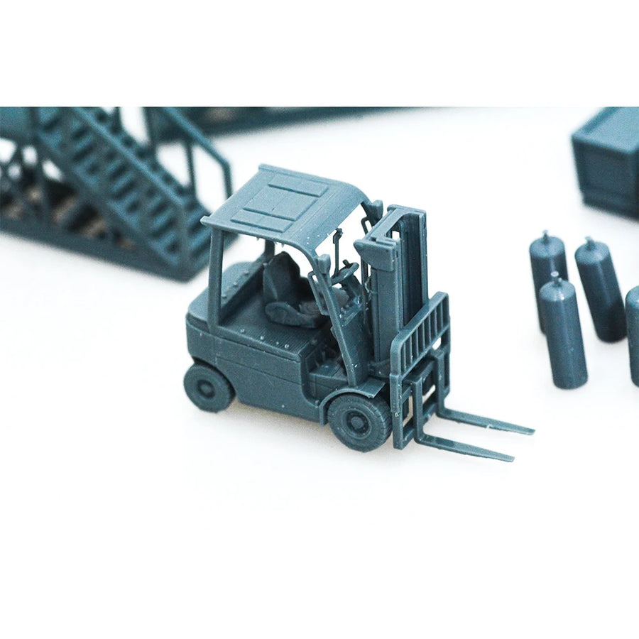 Industrial Maintenance Platform with Forklift 1/87 Resin Diorama Kit - resin model view 3