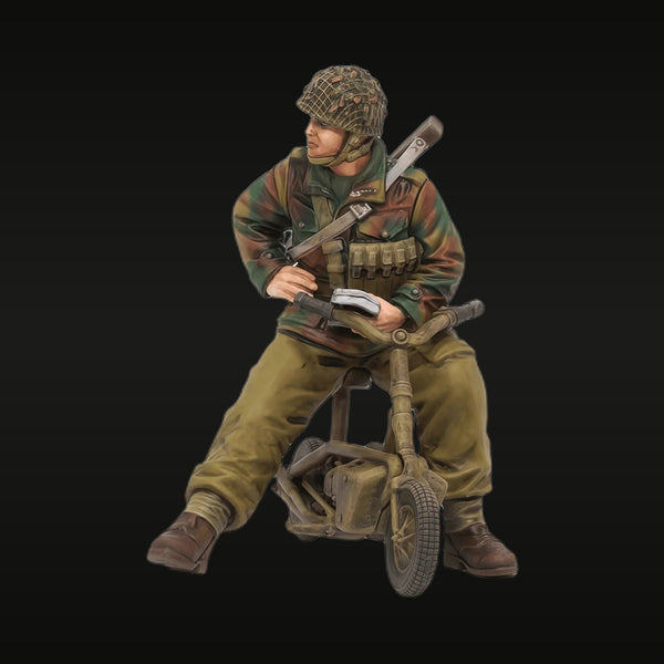 WWII British Paratrooper on Welbike with Suppressed Sten Gun 1/48 Resin Kit