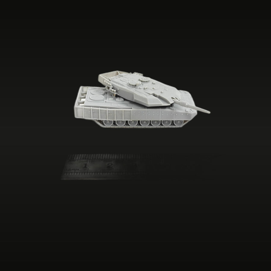 Modern Leopard 2 Tank 1/144 Resin Vehicle Kit - unpainted resin model kit