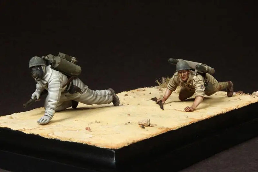 WWII British Soldiers with Flamethrowers Prone North Africa 1/35 Resin Figure Kit - unpainted resin model kit