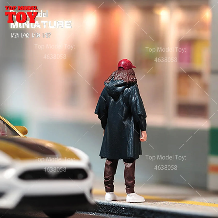 Painted Miniatures 1/24 1/64 1/43 1/87 Old Mr. Forrest Gump Long Beard Male Scene Figure Dolls Unpainted Model for Cars Vehicles