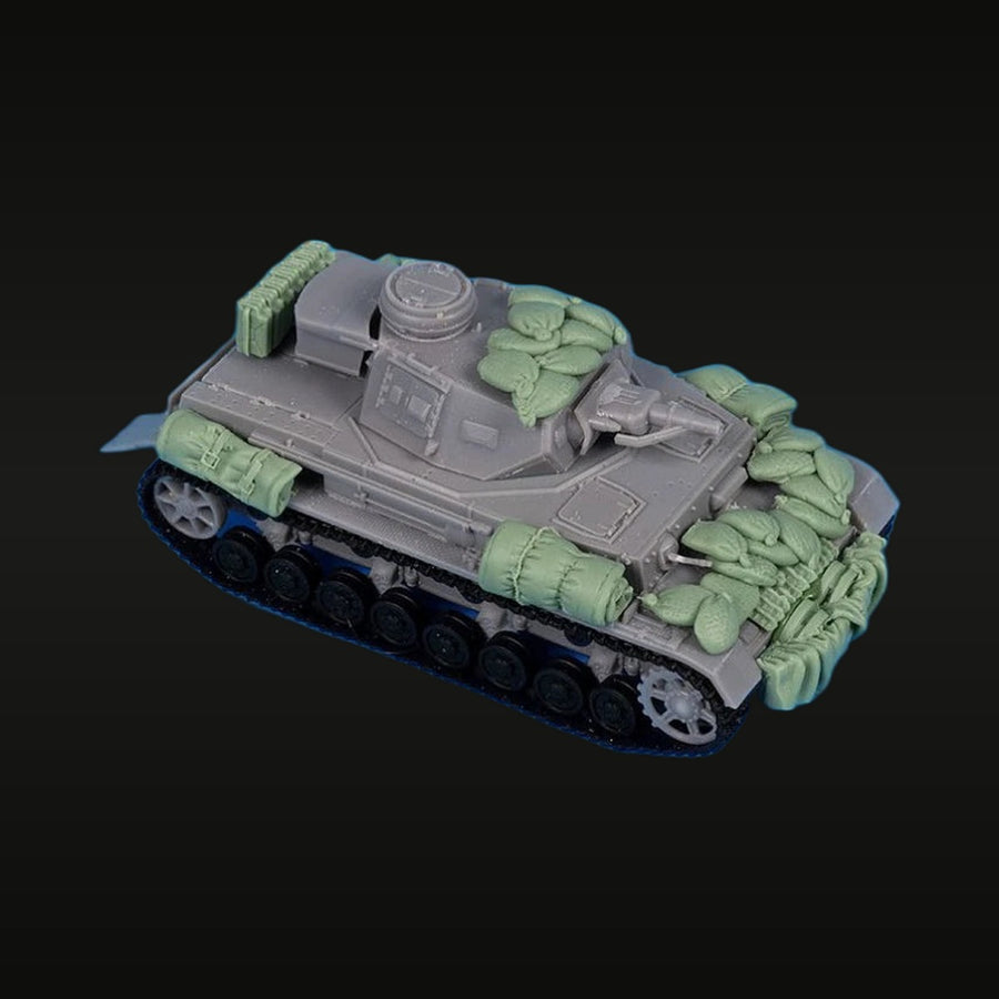 WWII German Panzer IV Medium Tank with Stowage 1/35 Resin Kit - unpainted resin model kit