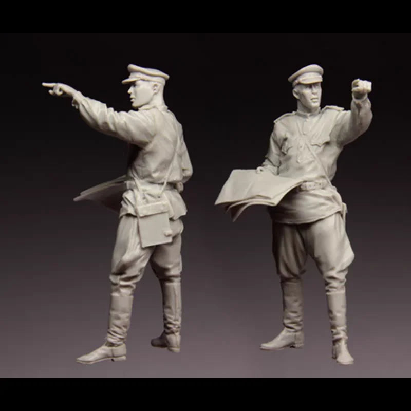 1:35 Model Kit Resin Kit 35782 the Soviet Commander in Command