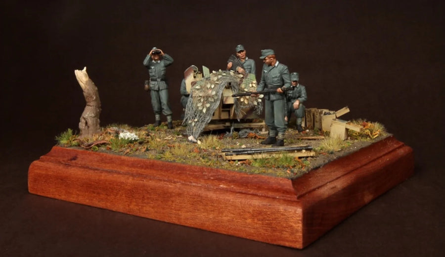 1/35 Resin Model Figure GK, Military Theme ，5 Figure , No Scene , Unassembled and Unpainted Kit