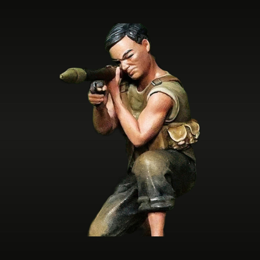 Vietnam War Guerrilla Fighter with RPG-7 1/35 Resin Figure Kit - unpainted resin model kit