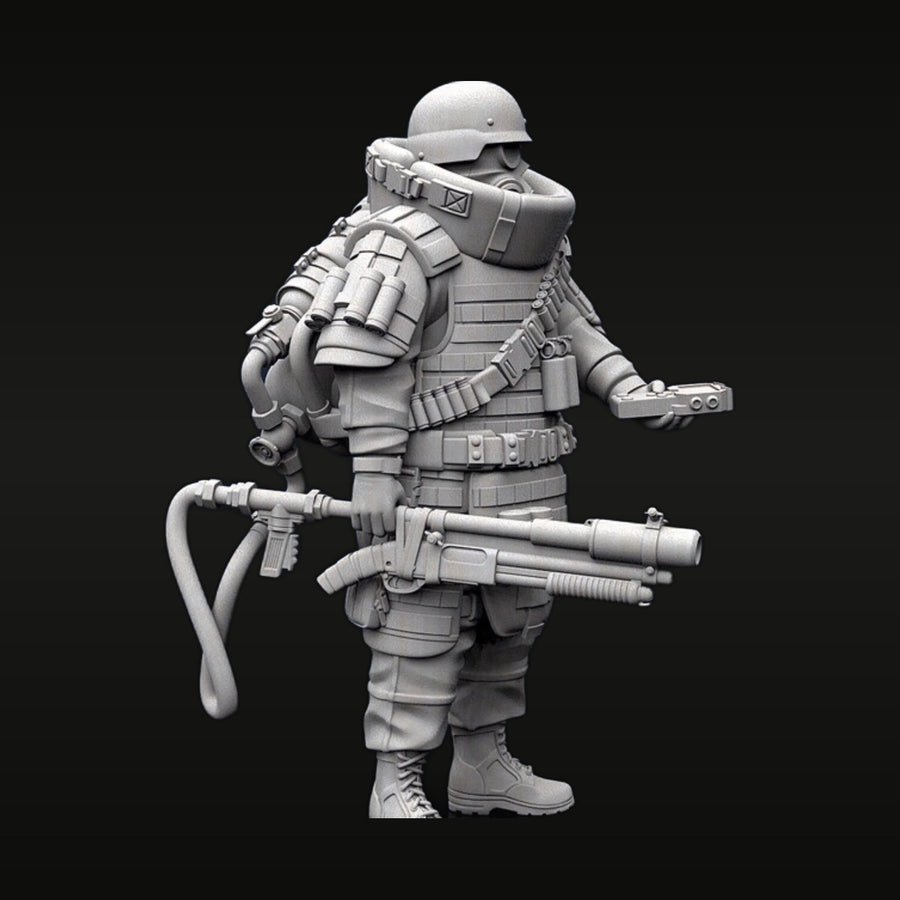 Modern US Special Forces Flamethrower Operator 1/35 Resin Figure Kit - unpainted resin model kit