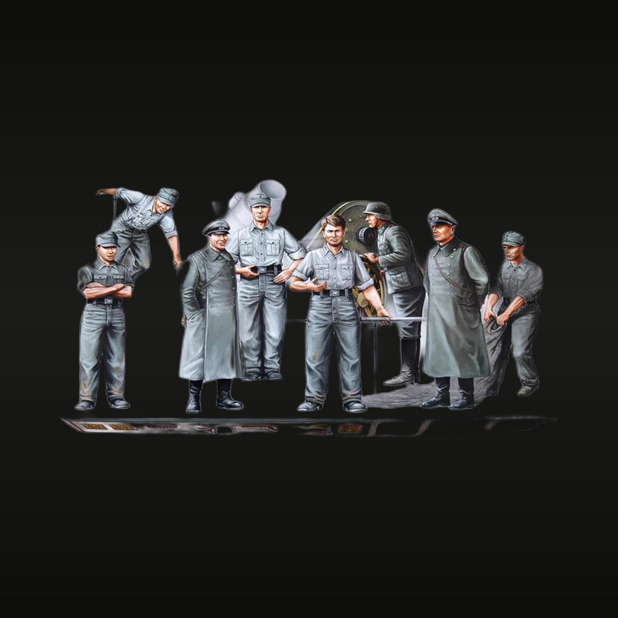 WWII German Mörser Karl Artillery Crew Set of 7 Figures 1/35 Resin Kit - unpainted resin model kit