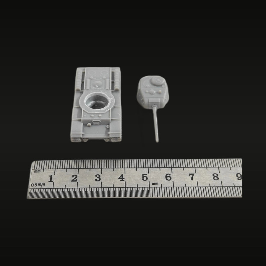 WWII Soviet KV-85 Heavy Tank 1/144 Resin Vehicle Kit - unpainted resin model kit