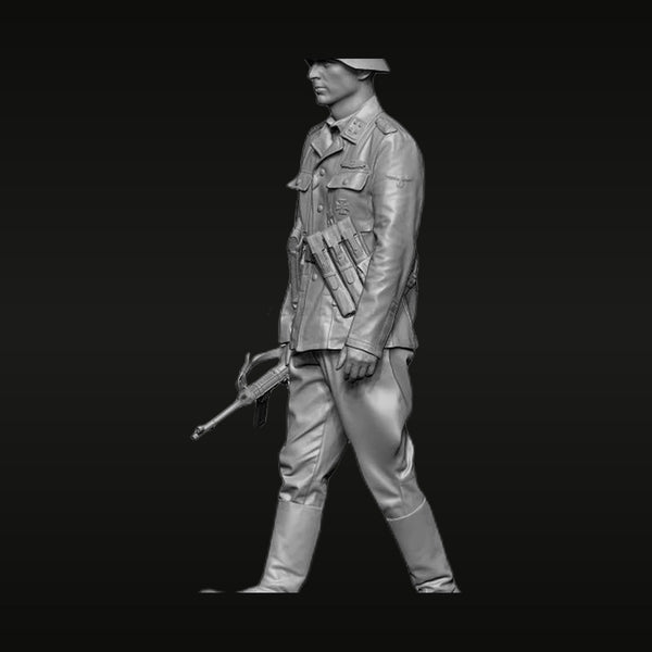WWII German Soldier with Kar98k Field Uniform 1/35 Resin Figure Kit