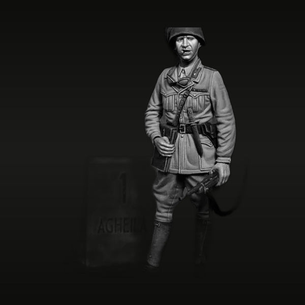 WWII Italian Soldier North Africa 1/35 Resin Figure Kit