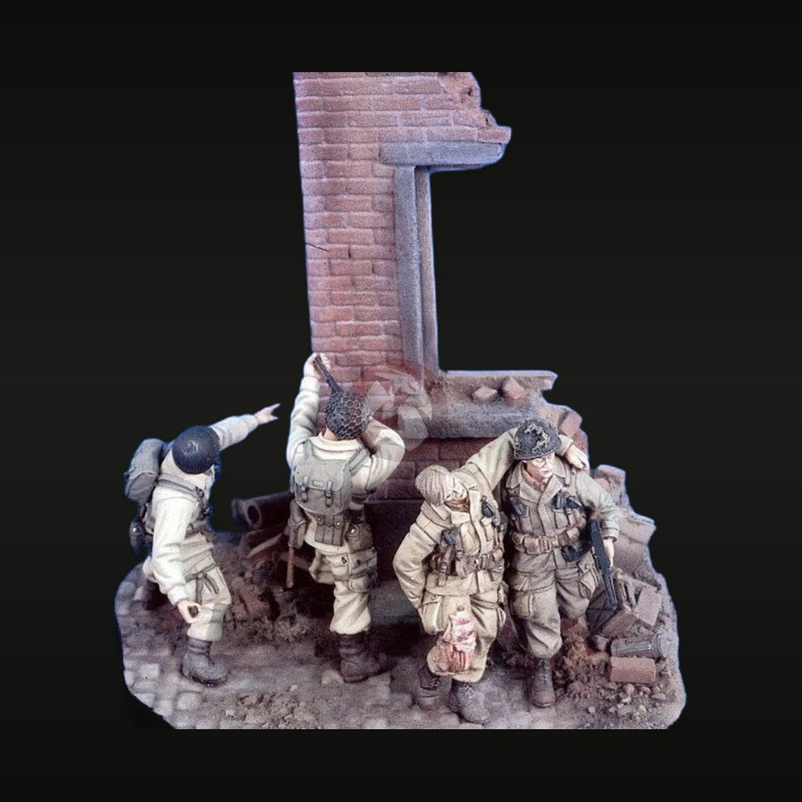 WWII American Soldiers Urban Combat Normandy 5-Figure Diorama 1/35 - unpainted resin model kit