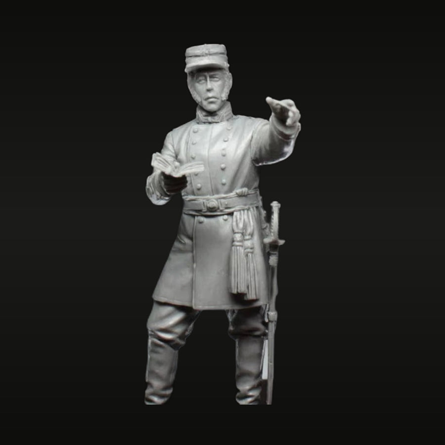 American Civil War Officer with Sabre 1/35 Resin Figure Kit - unpainted resin model kit