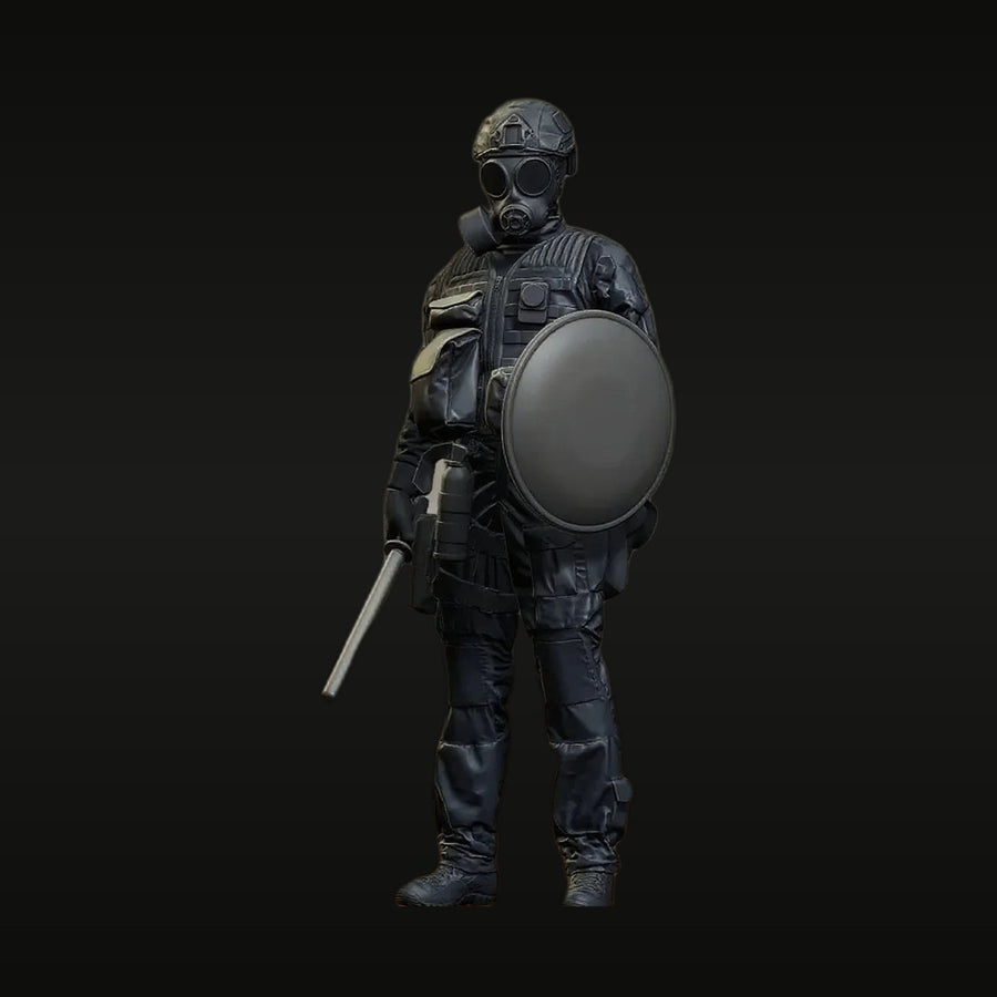 Modern Riot Police Officer with Gas Mask & Shield 1/35 Resin Figure Kit - unpainted resin model kit