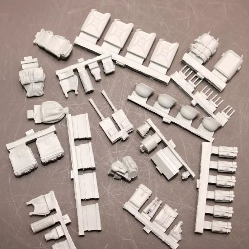 1/35 Scale Diecast Resin Model Kit WWII German Military Vehicle Loads and Accessories Set Scene Needs Self-Assembly and Coloring