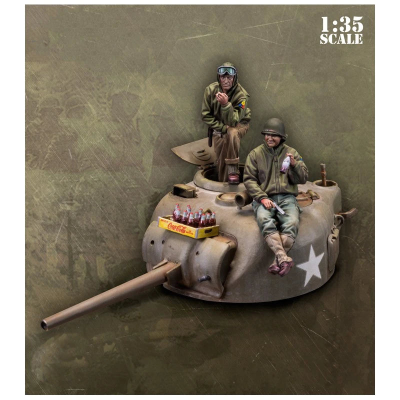 1/35 Resin Model Figure GK, Military Theme ，（Turret and Soda Case Included)，Unassembled and Unpainted Kit
