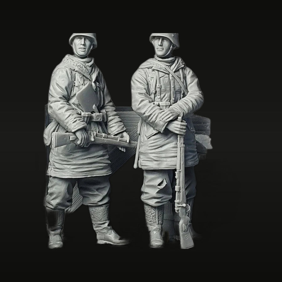 WWII German Infantry with Kar98k Rifles 2-Figure Set 1/35 Resin Kit - unpainted resin model kit