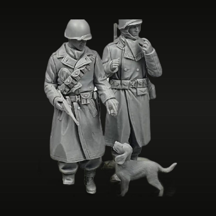 WWII US Army Officer & Soldier with Dog 1/35 Resin Figure Set - unpainted resin model kit
