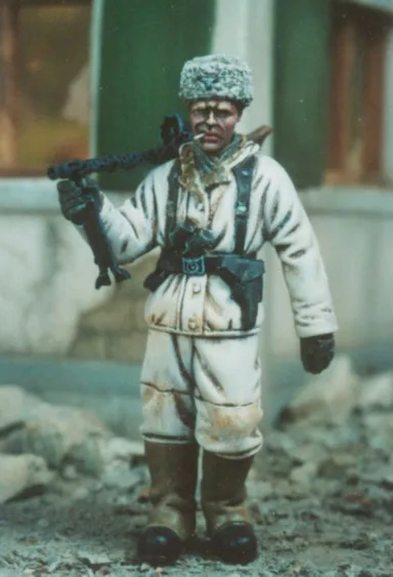 1:35 Resin Kit Winter Soldiers 4