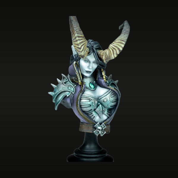 Fantasy Demon Queen Skarre with Curved Horns 75mm Resin Bust Kit