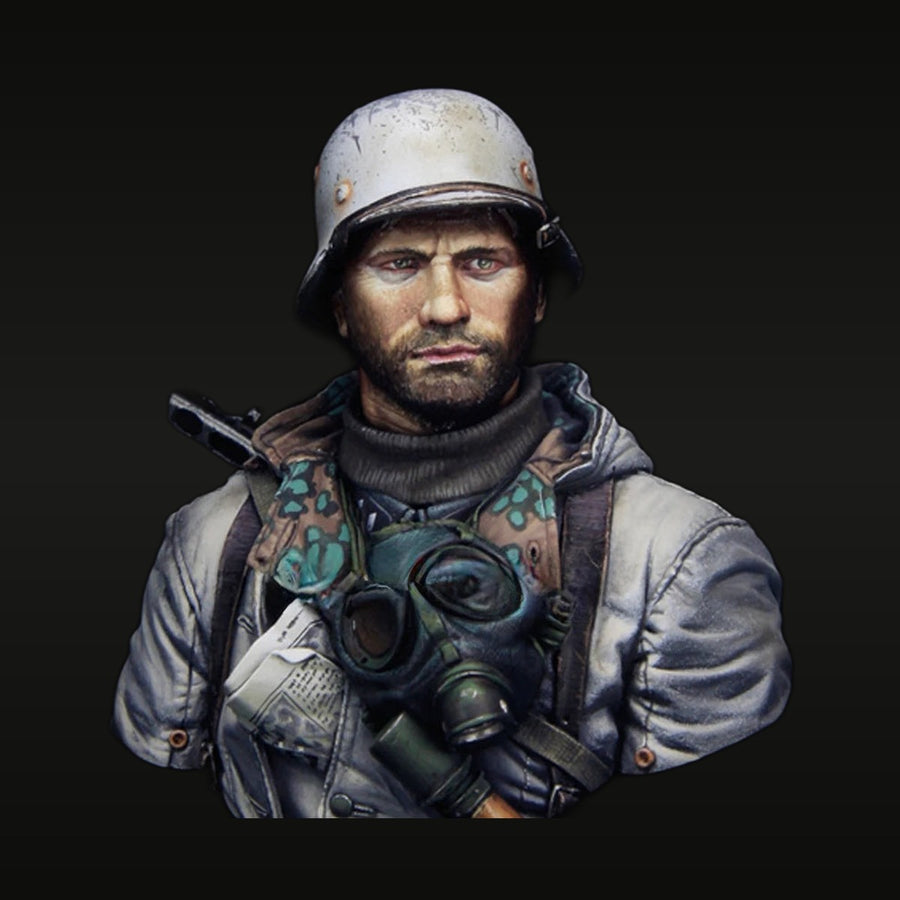 WWII German Soldier NBC Winter Gear 1/10 Resin Bust Kit - unpainted resin model kit