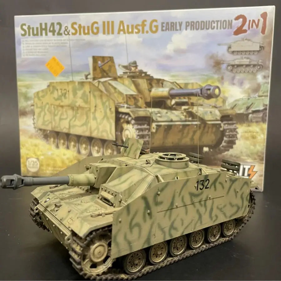 WWII German Panzer IV Medium Tank #132 1/35 Scale Model Kit - resin model view 2