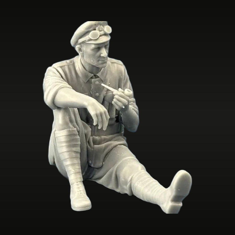 WWI British Soldier Smoking at Rest 1/35 Resin Figure Kit - unpainted resin model kit