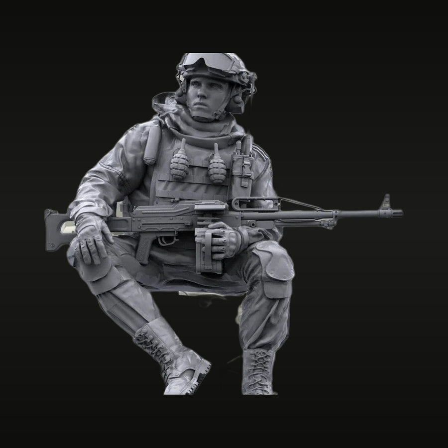 Modern Russian Soldier with PKM Machine Gun Crouching 1/35 Resin Figure - unpainted resin model kit