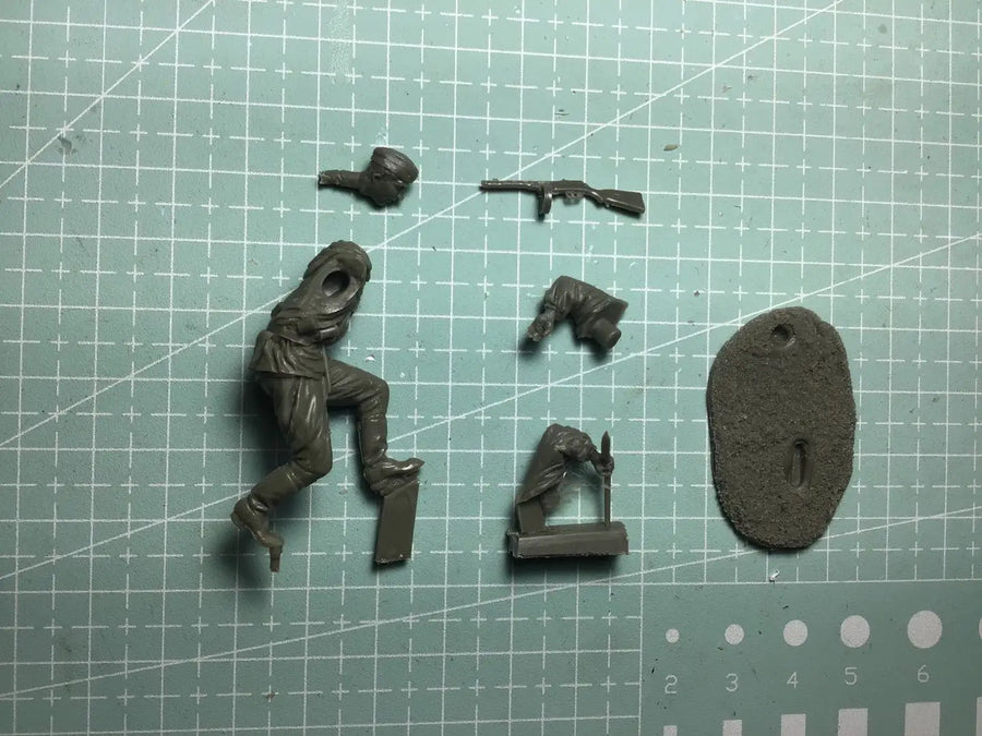 1/35 Resin Model Figure Gk，Unassembled and Unpainted Kit
