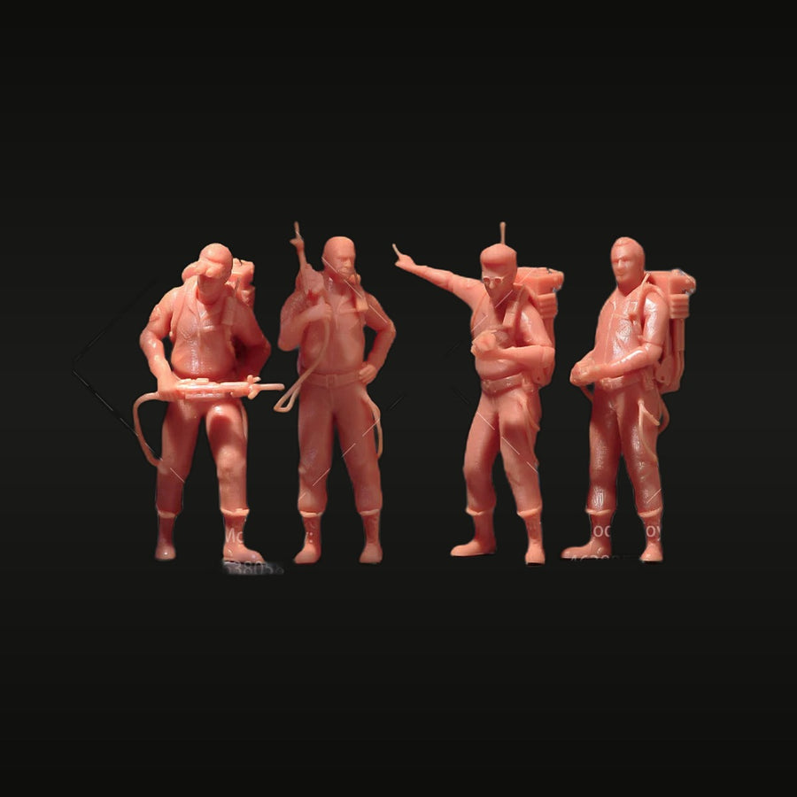 Ghostbusters Team with Proton Packs 4-Figure Set 1/64 Resin Kit - unpainted resin model kit