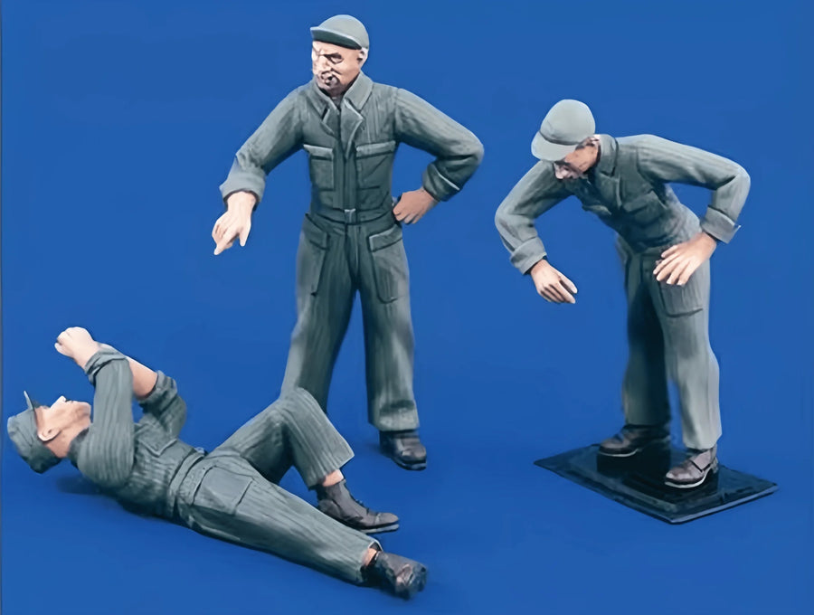 Modern Military Mechanics 3-Figure Set 1/35 Resin Kit - resin model view 2