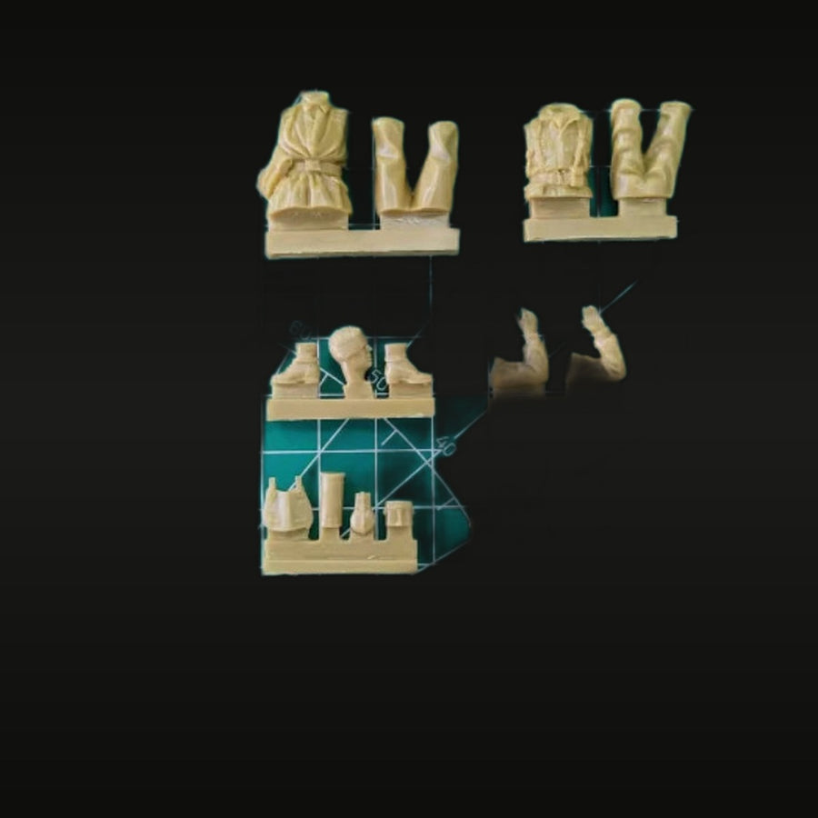 WWII Multi-Figure Soldier Set 1/35 Resin Figure Kit (4+ Figures) - unpainted resin model kit